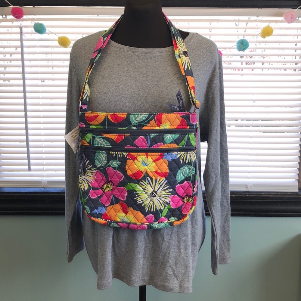 Vera Bradley Triple Zip Hipster